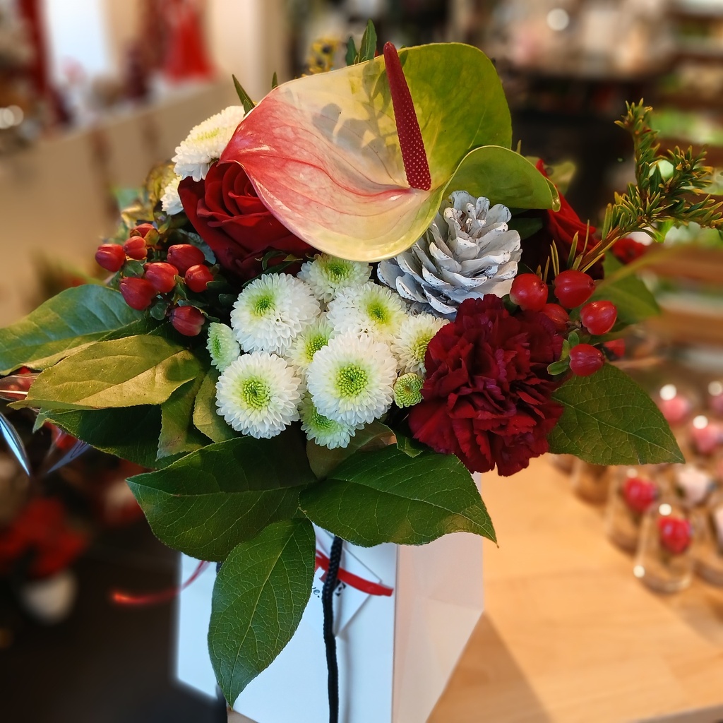 La fleur est dans le sac (rouge)